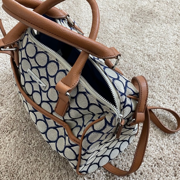 Nine West Bag - Picture 3 of 6